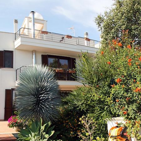 B&B Villa Il Sughero Monopoli Eksteriør billede