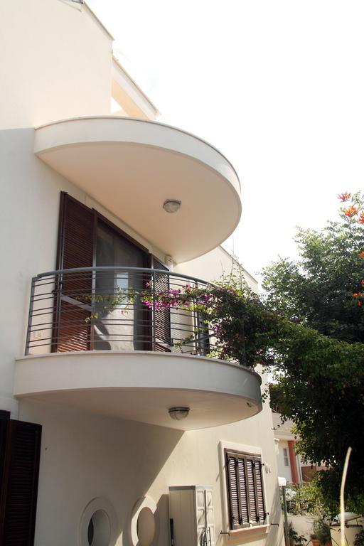 B&B Villa Il Sughero Monopoli Eksteriør billede
