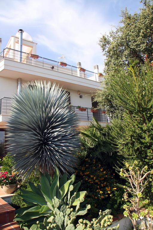 B&B Villa Il Sughero Monopoli Eksteriør billede